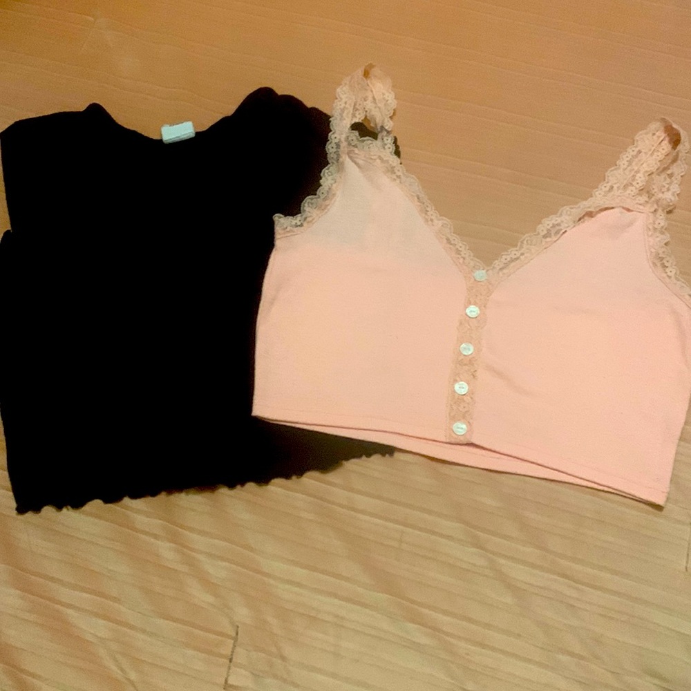 Short sleeve black tank top and sleeveless tank top